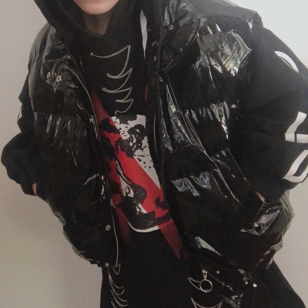 Black bubble vinyl vest